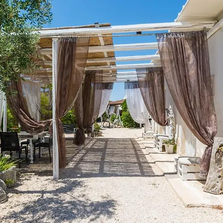 Casetta Marilena Holiday home *